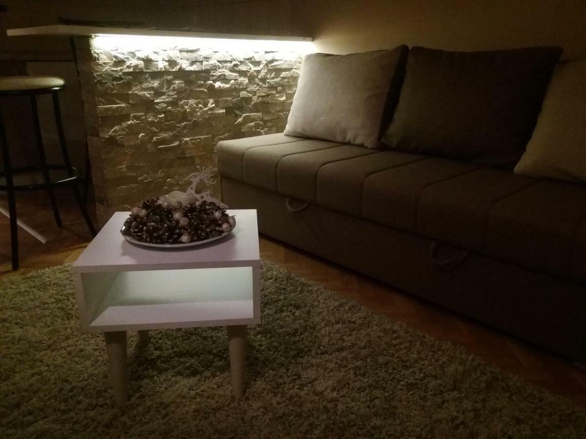 Studio Nina Νόβι Σαντ Εξωτερικό φωτογραφία