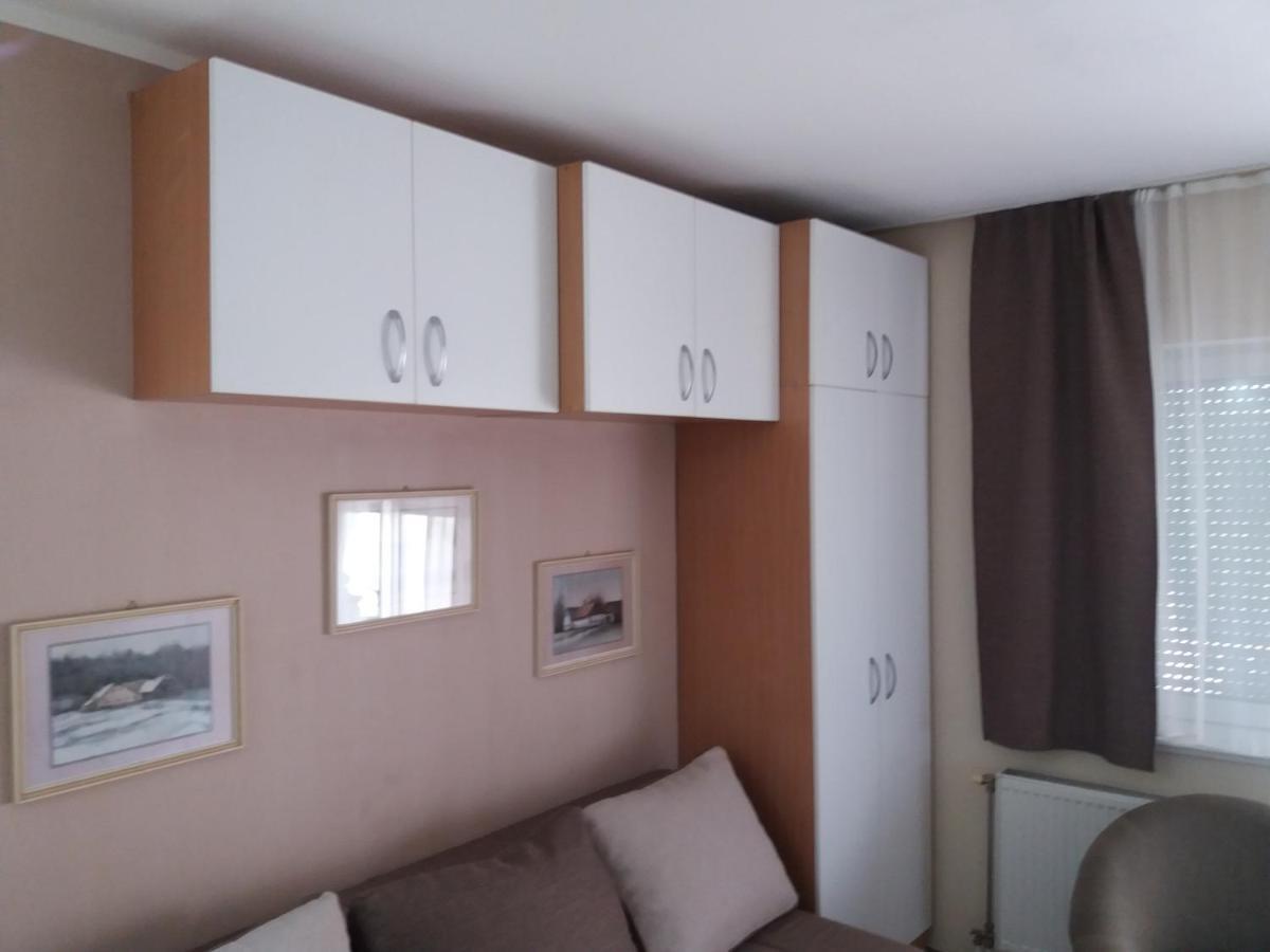 Studio Nina Νόβι Σαντ Εξωτερικό φωτογραφία